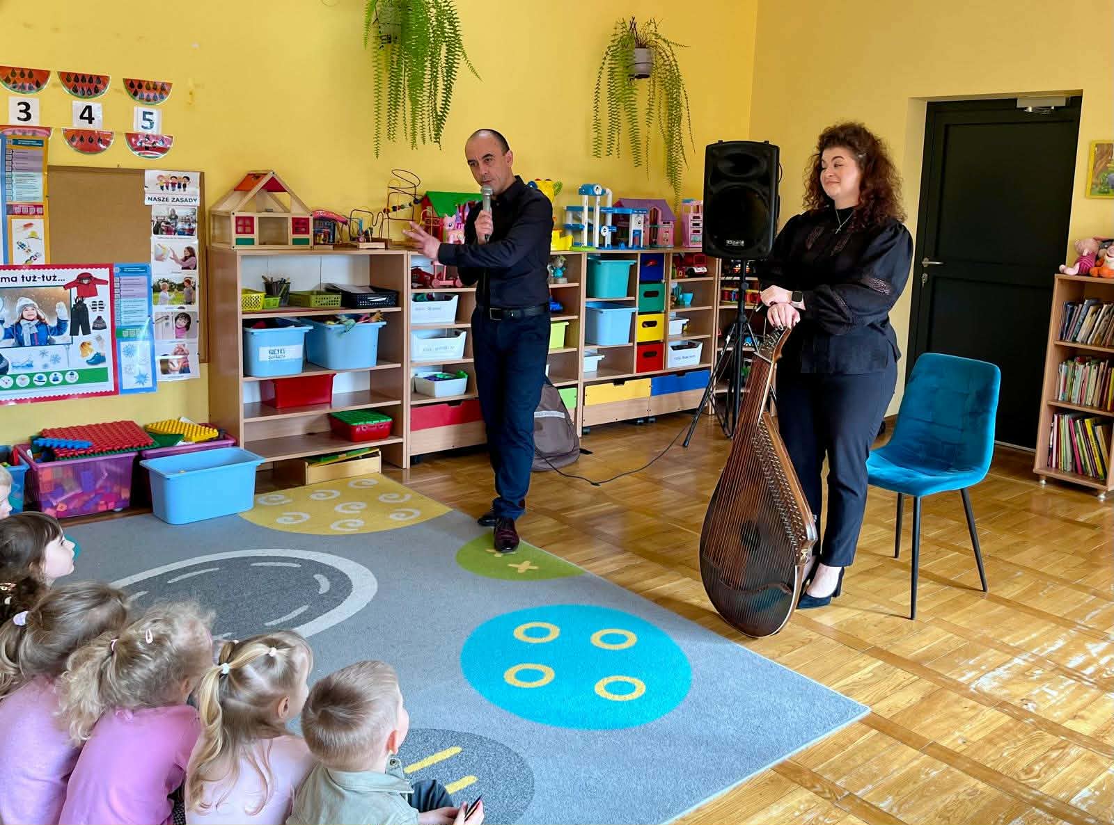  Dzieci i osoby dorosłe